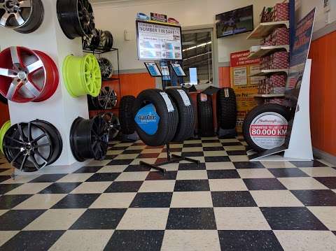 Photo: Discount Tyres & Auto Centres